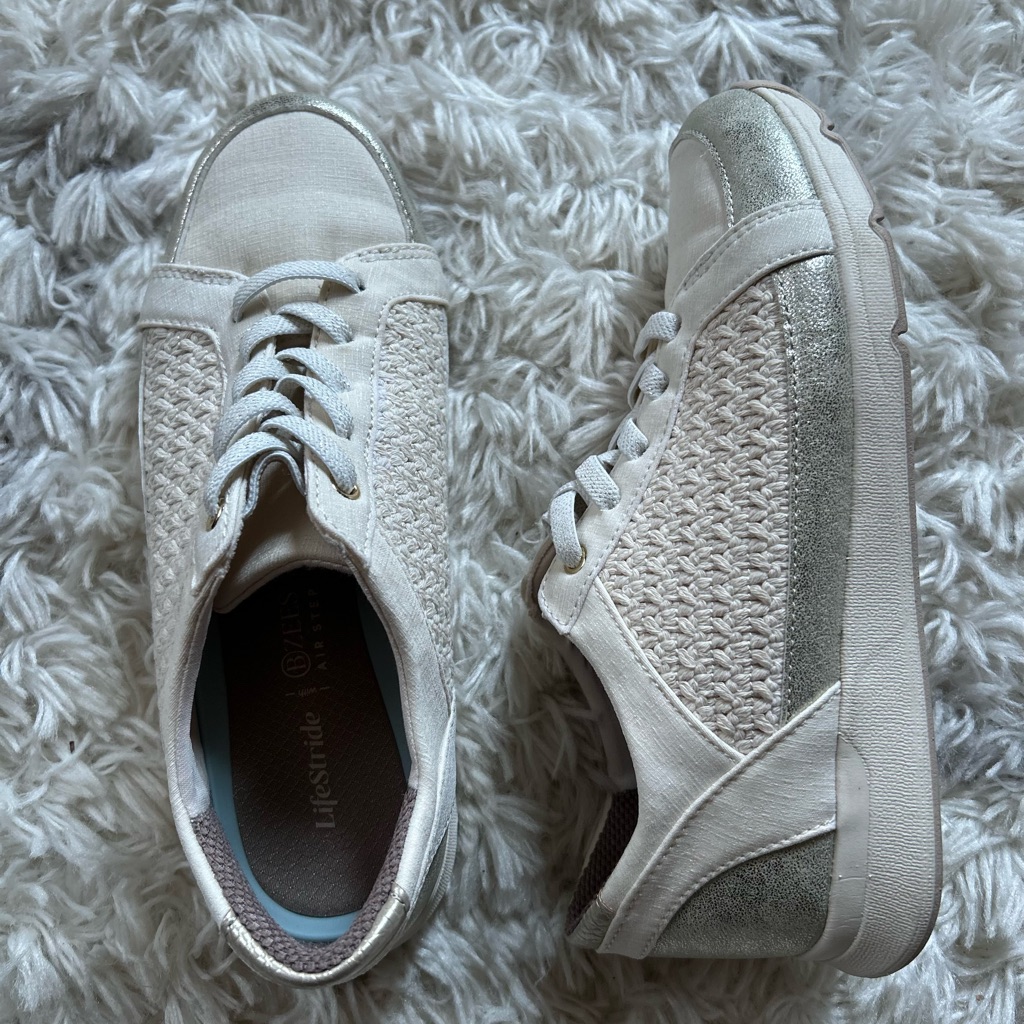 3/$25 Lifestride Women's Recover Sneaker Eggnog Air Step 7.5